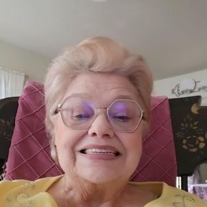 Meet your Posher, Janice